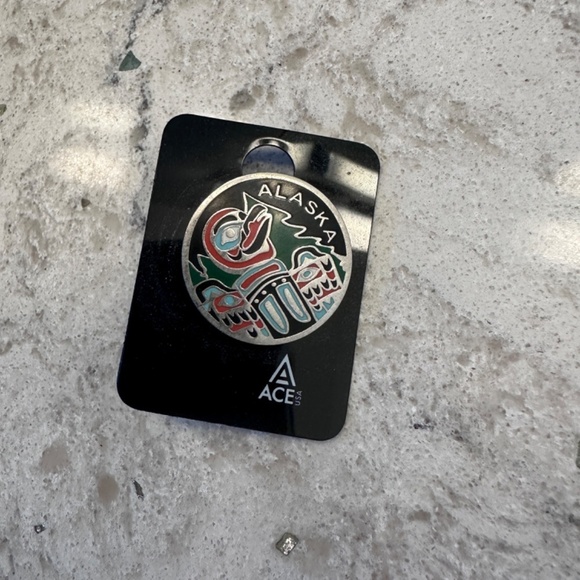 Alaska Pin - Picture 4 of 4